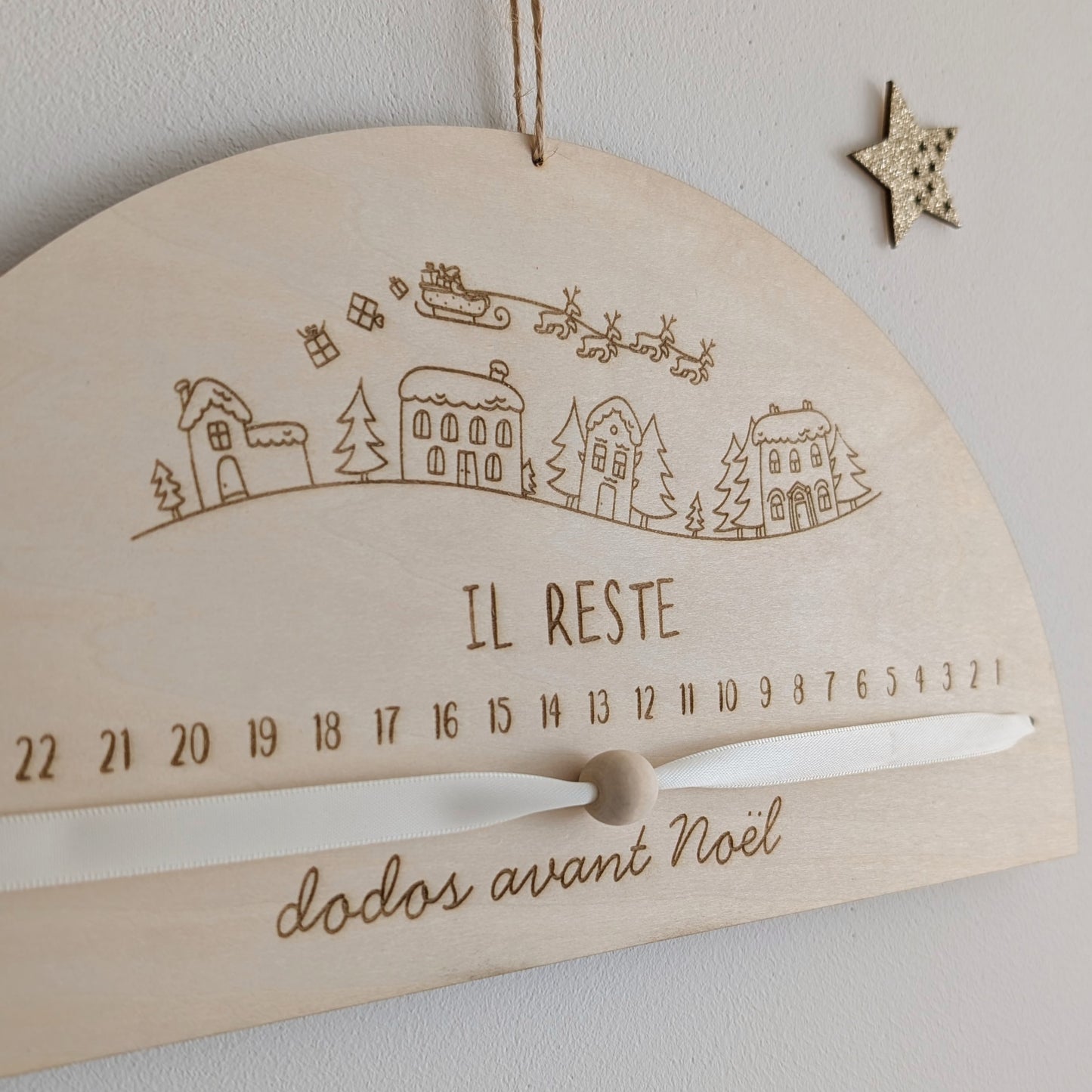 Calendrier de l'avent village de Noël